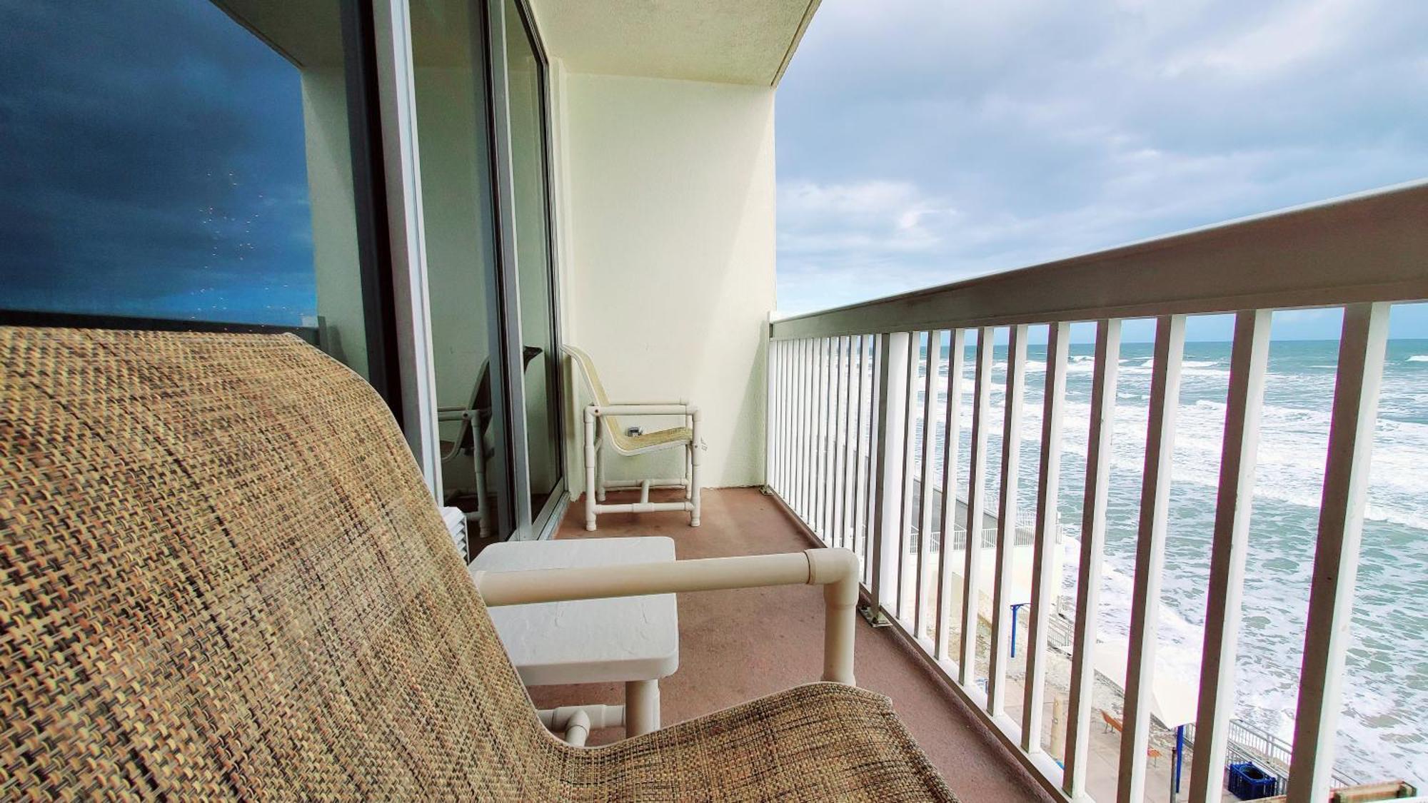 Sunkissed-Modern Oceanfront Condo Daytona Beach Extérieur photo
